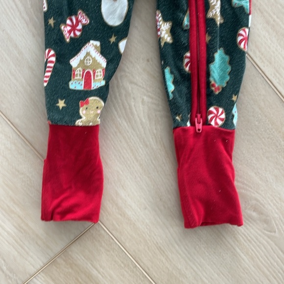 Millie + Roo Bamboo Zip Romper Millie Roo-Mas - Picture 4 of 6